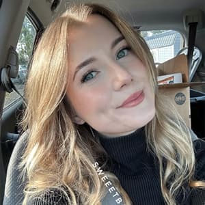 Jovana S.